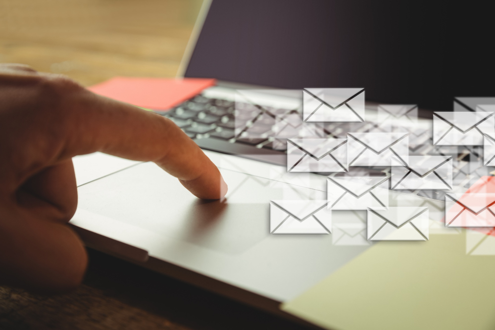 郵件群發 (bulk mail)